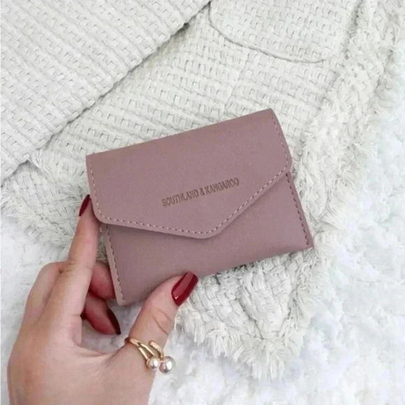 Handbags - ⚠️Clearance💜New Cardholder Lilac Purple Wallet